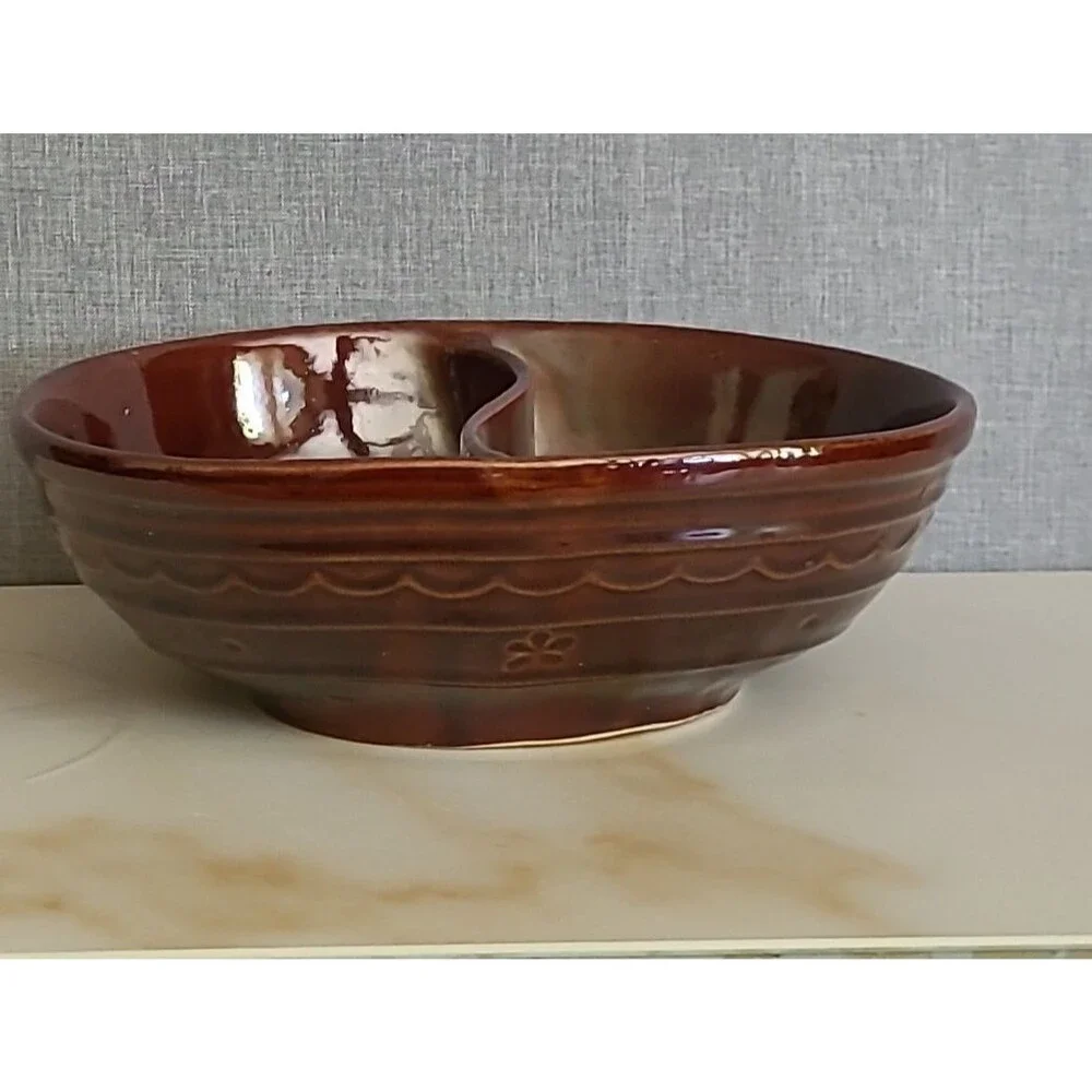 Vintage Mar-Crest Daisy & Dot Divided Vegetable Bowl Stoneware Oven Proof